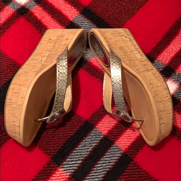 Coach Jorgina embossed wedge cork thong sandals 7 - Picture 3 of 7